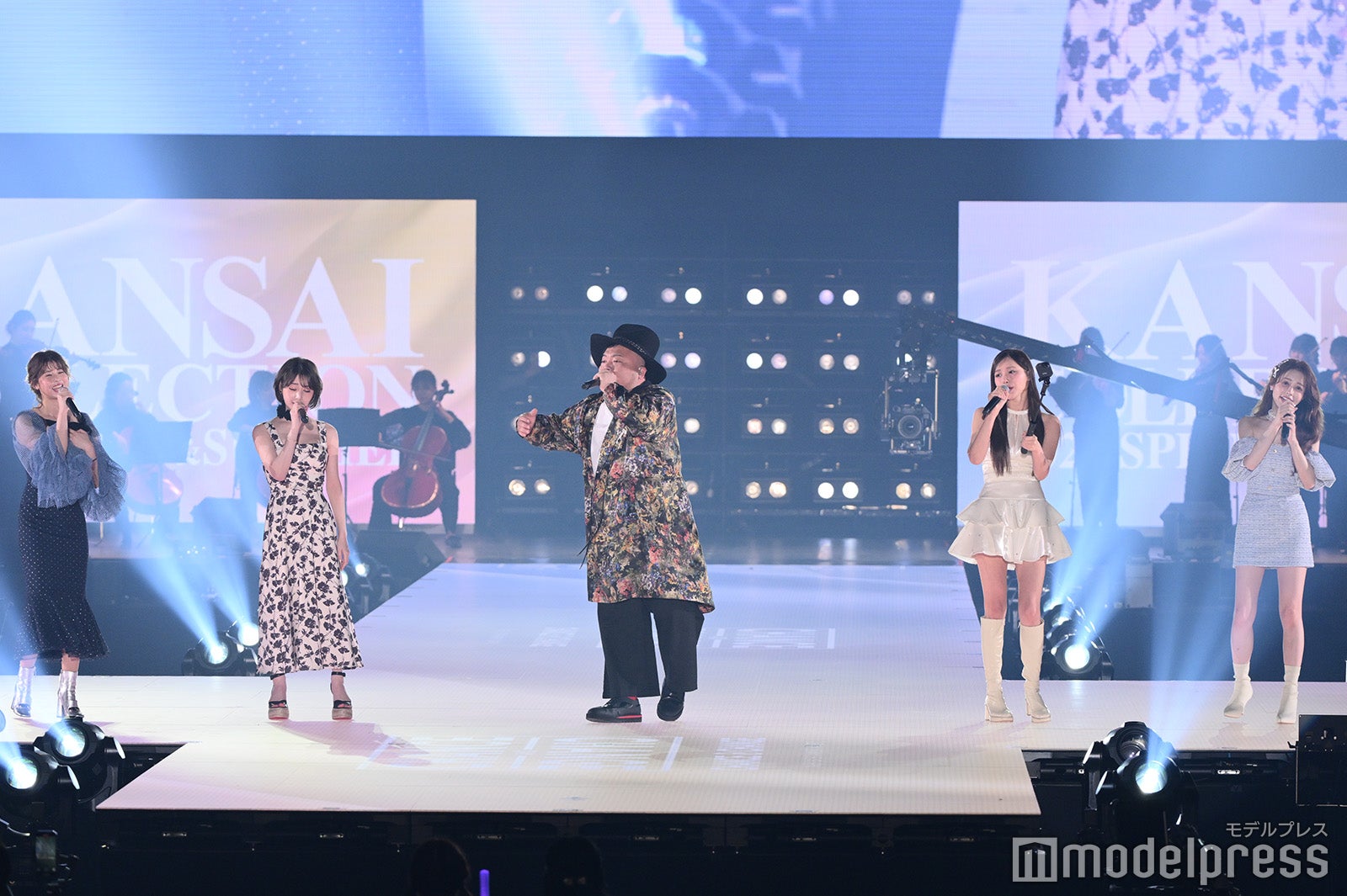 人気キャバ嬢きほ・天海りこら、“夢を諦めない人に捧げる応援歌”HIPPY＆生オケ演奏とともに歌唱【関コレ2025S/S】